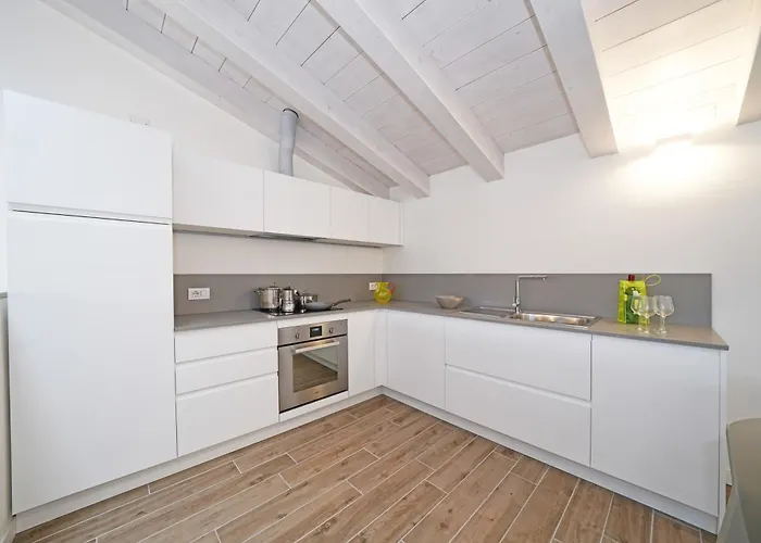 La Torre Lejlighed Lazise