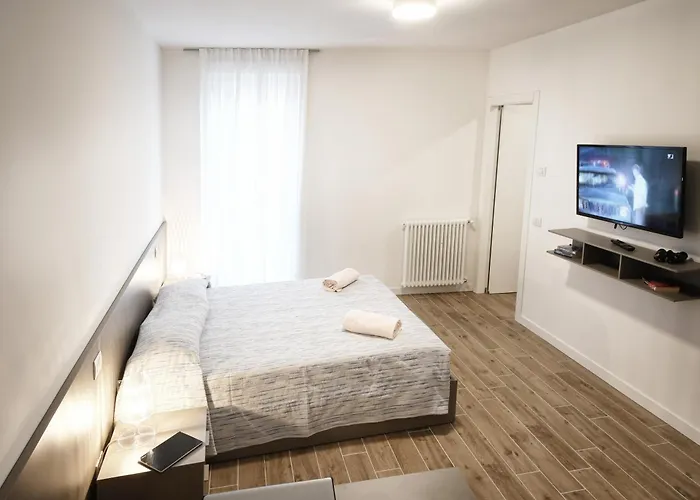 La Torre Lejlighed Lazise